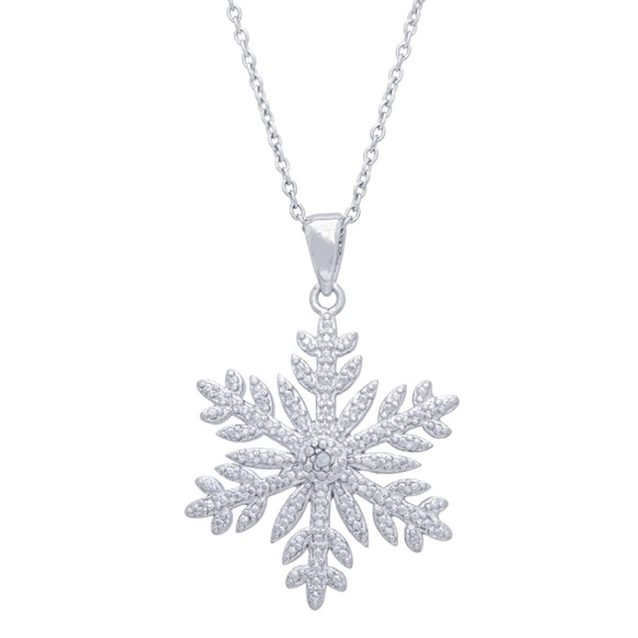 NWT Silver Plated Diamond Accent Snowflake Pendant Necklace 17” Chain - Picture 2 of 8